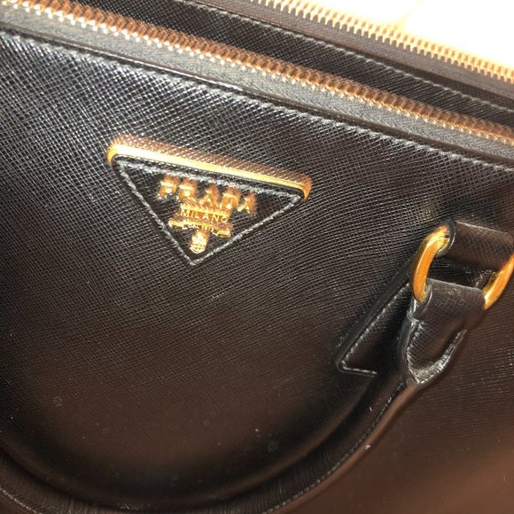 PRADA - LARGE SAFFIANO LEATHER DOUBLE ZIP BAG - Picture 5 of 9
